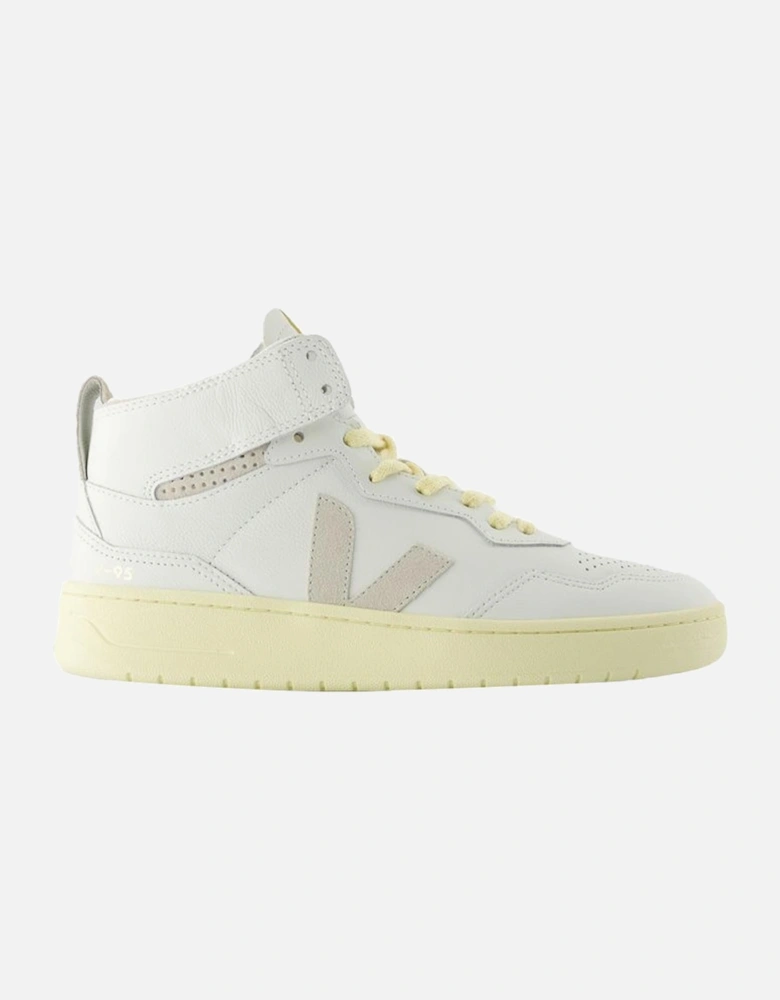 V10 MidTop Sneaker Sustainable Design