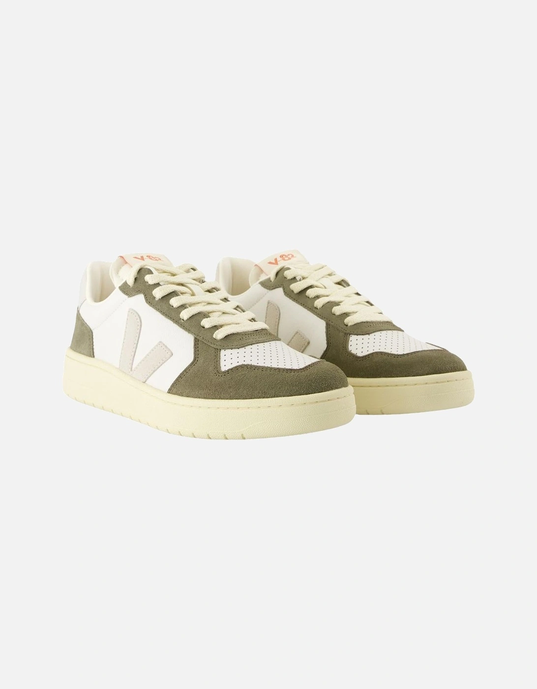 V10 Extra WhiteOlive LowTop Sneakers