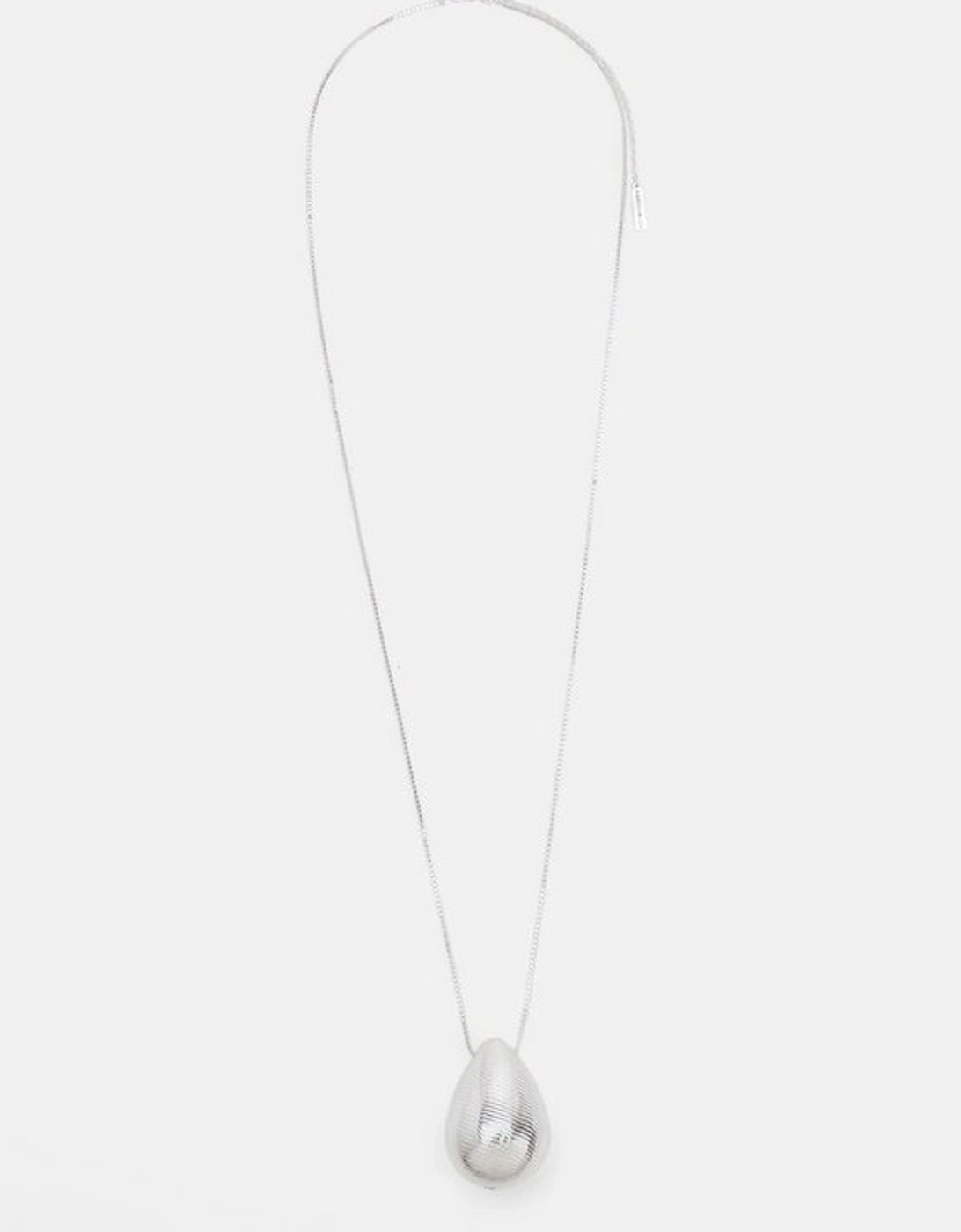 Pearl Detail Drop Necklace