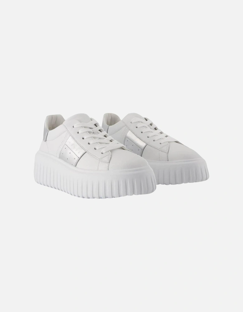 Interactive Platform Sneaker