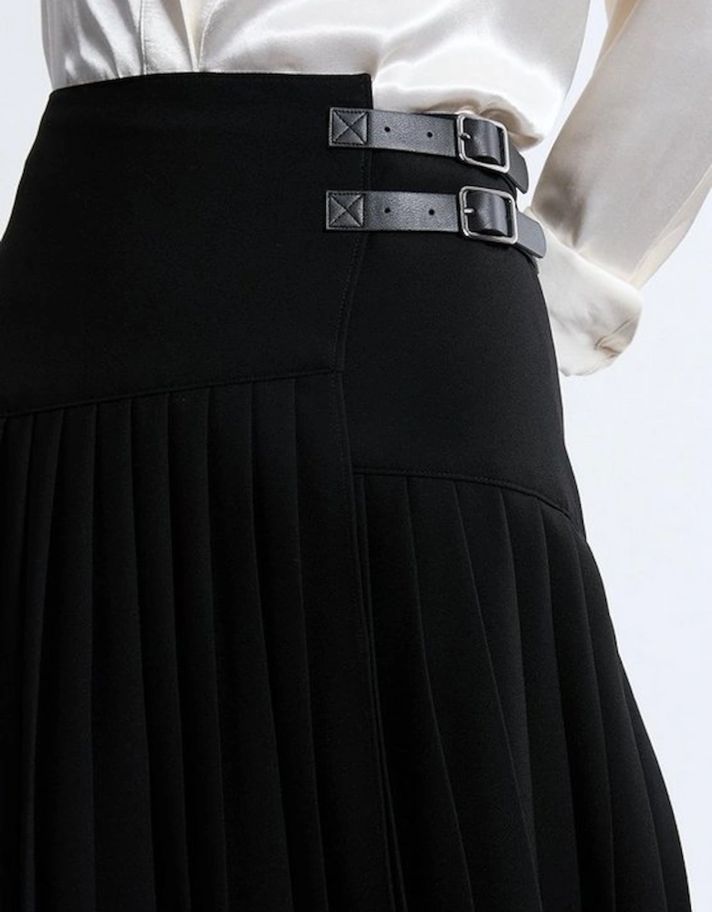 Tailored Crepe Pleated Buckle Detailed Maxi Skirt