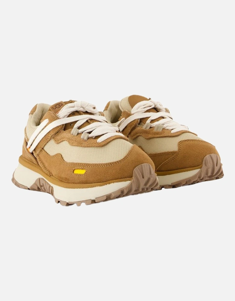 Neutra Sneaker Casual Style