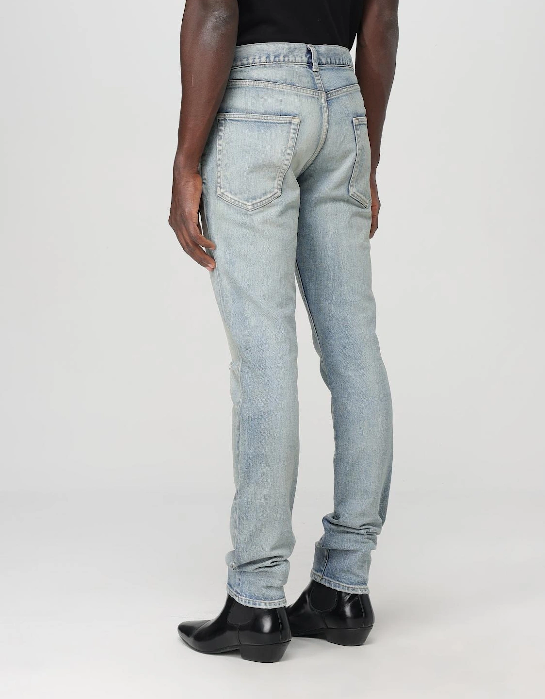 D02 Classic Skinny Jeans