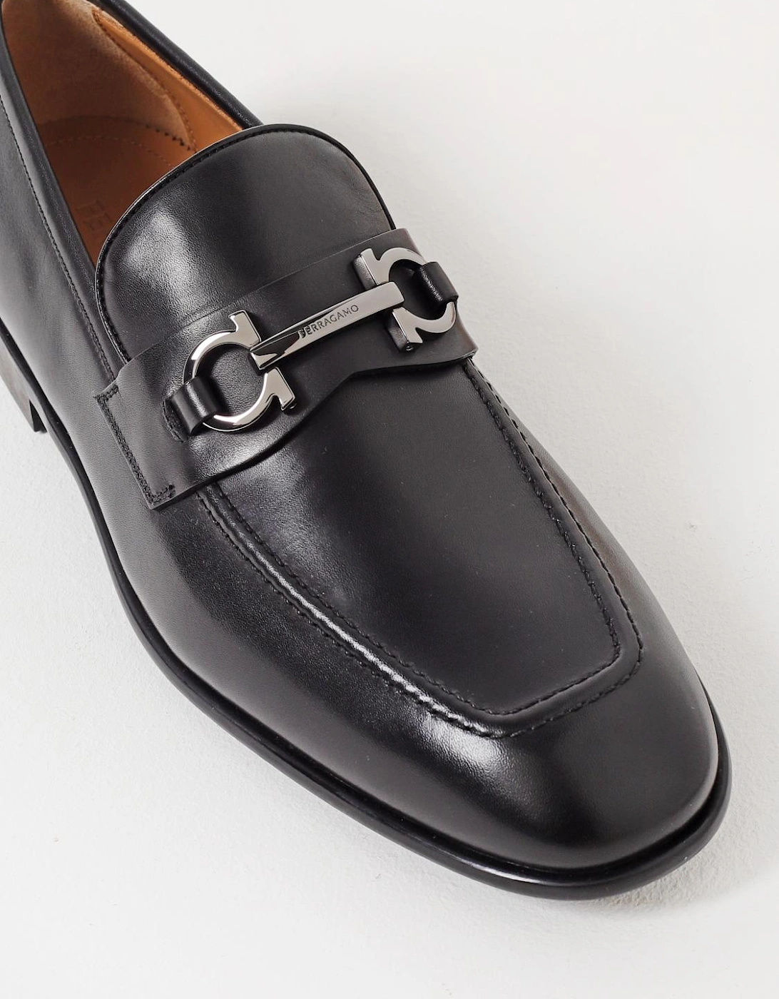Leather Loafers Gancini Detail