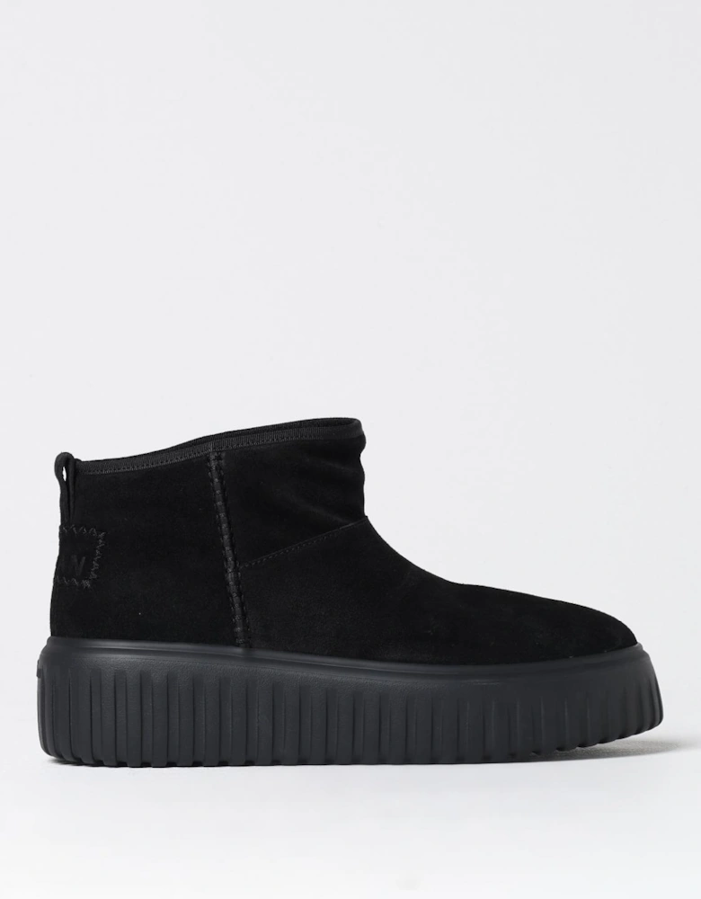 H222 Suede Platform Boots