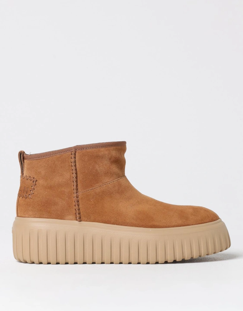 H222 Suede Platform Boots