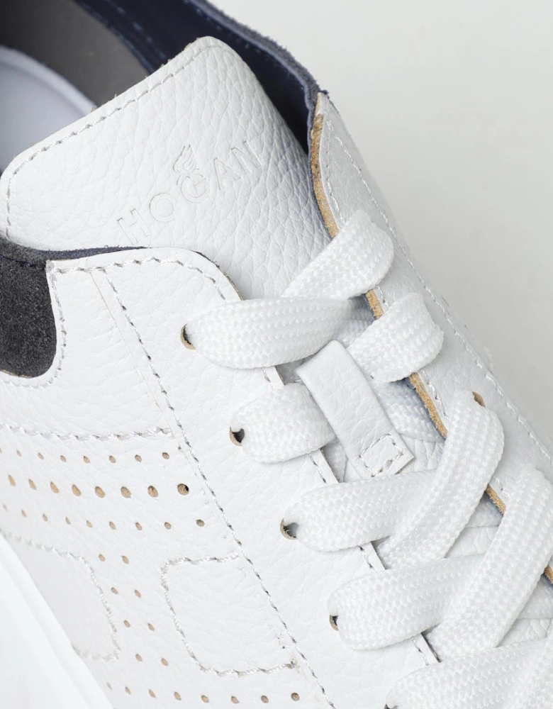 Comfortable Lace-Up Sneakers with Leather Upper and Rubber Sole