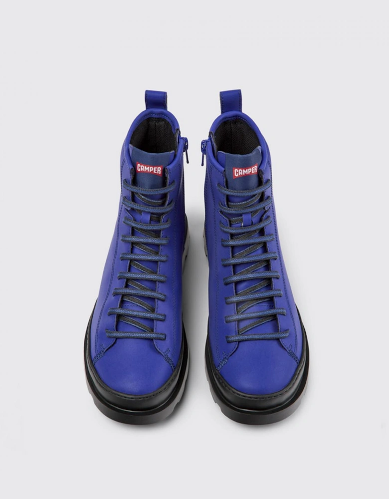 Stylish Lace-Up Boots with Durable Outsole and Comfortable Textile Lining