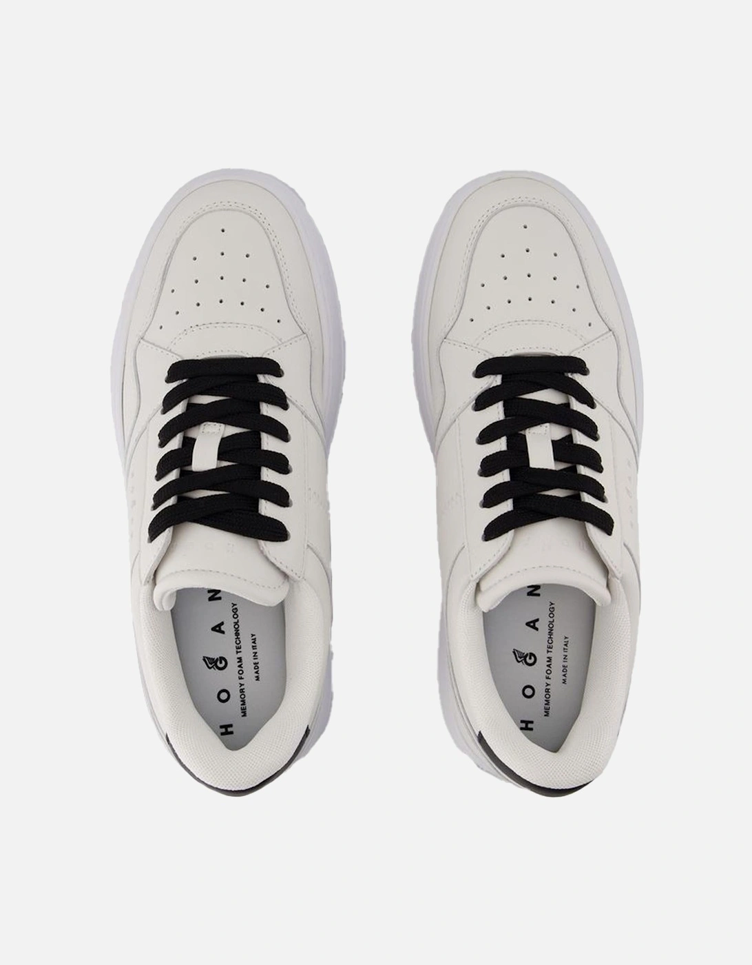 Smooth Calfskin Leather Sneakers with Round Toe and Lace-Up Closure
