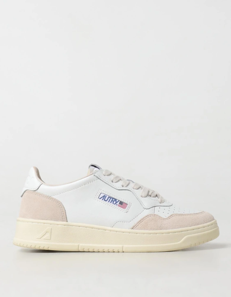 Medalist Low Top Sneaker