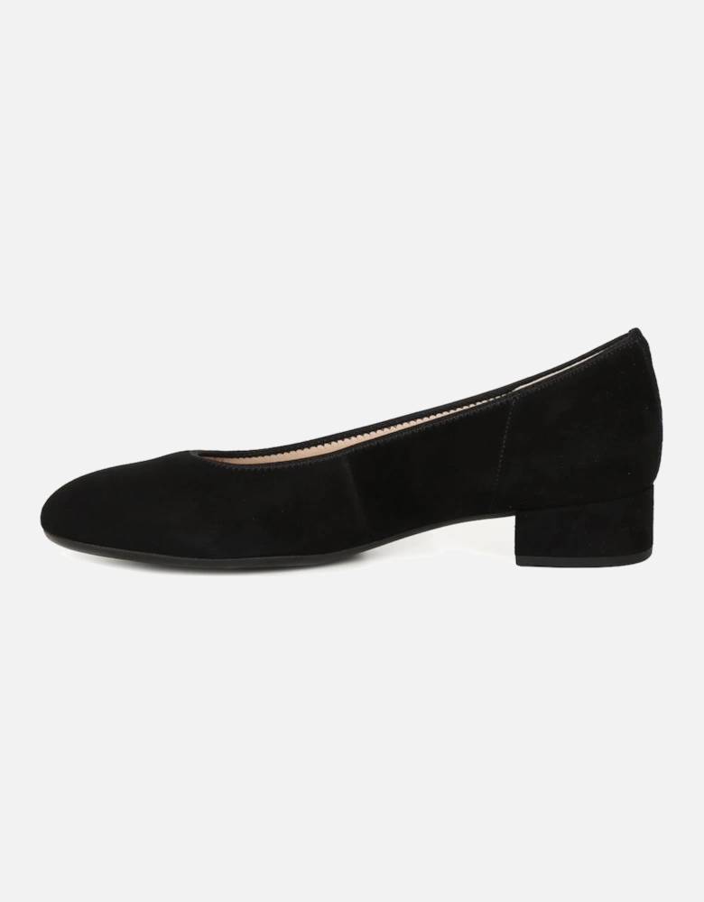 Betty Womens Court Shoes