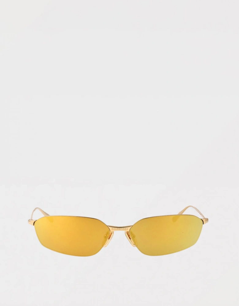 Sleek Rectangular Frame Sunglasses