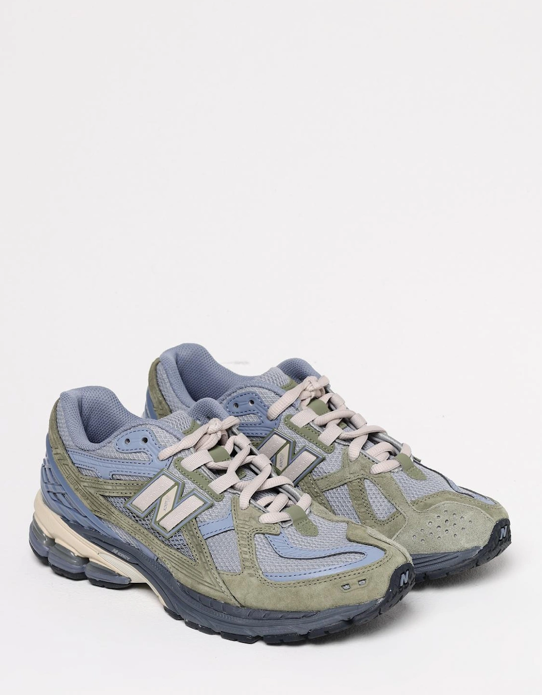 1906D Protection Pack Sneakers