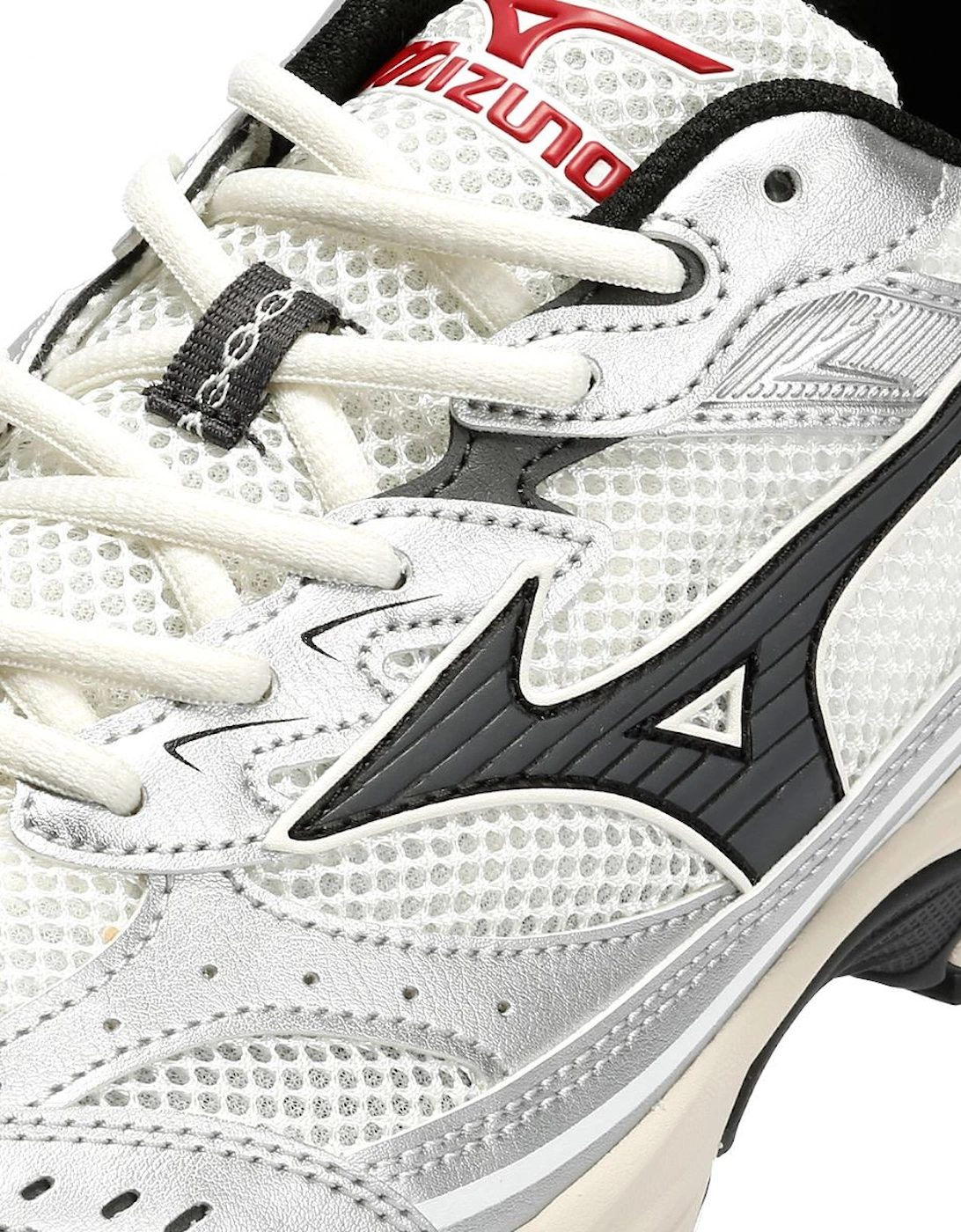 MXR Sport Snow White/Magnet/Silver Trainers