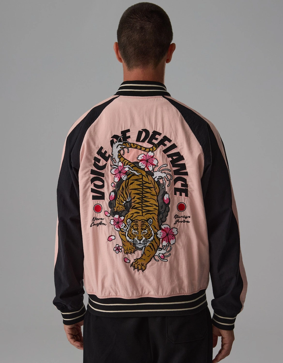 Voice Of Defiance Men's Rumble Jungle - Salmon/Black - Tan - Size: 42/Regular