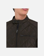 Thumbnail 4 of 5