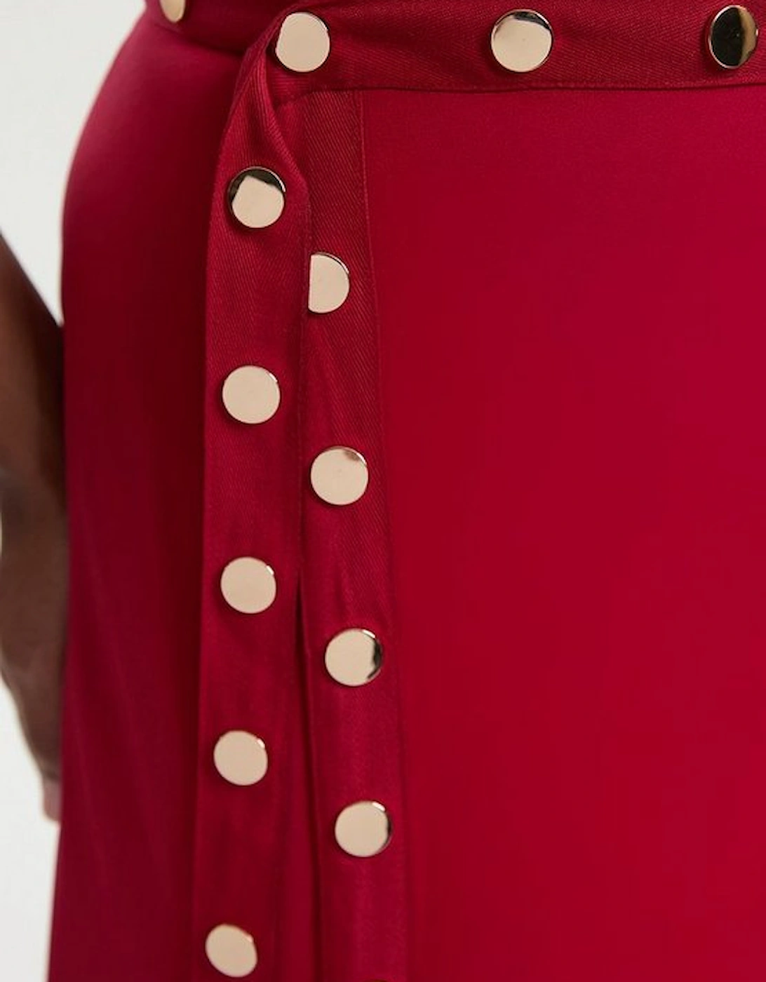Plus Size Drapey Crepe Hanky Hem Eyelet Detail Maxi Skirt