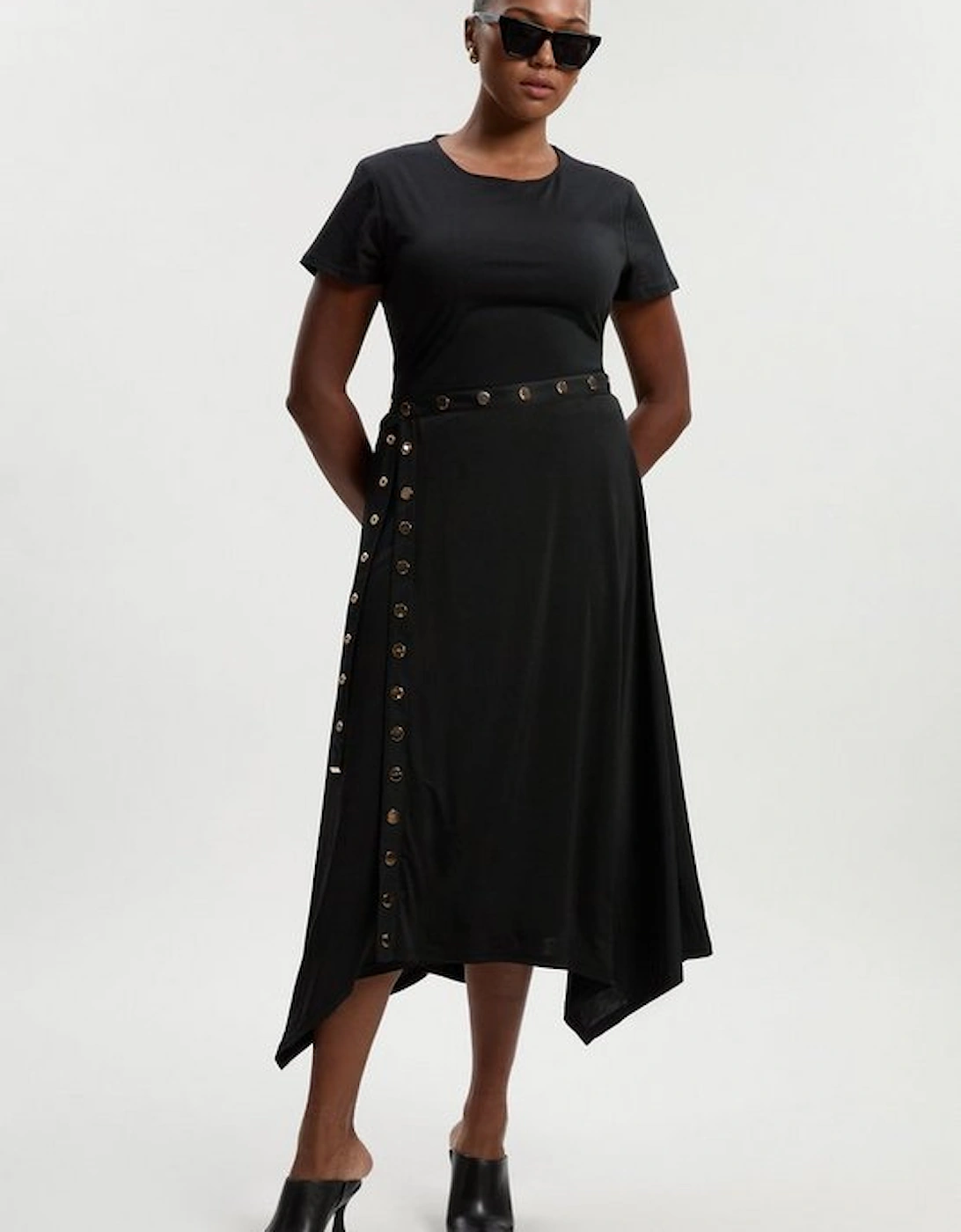 Plus Size Drapey Crepe Hanky Hem Eyelet Detail Maxi Skirt, 4 of 3