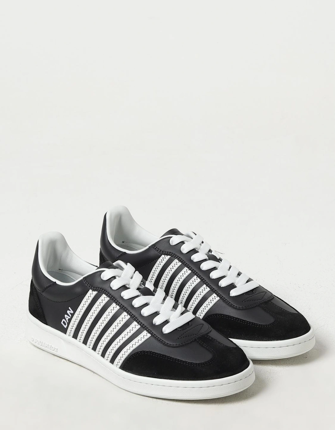 Dan LowTop Sneakers