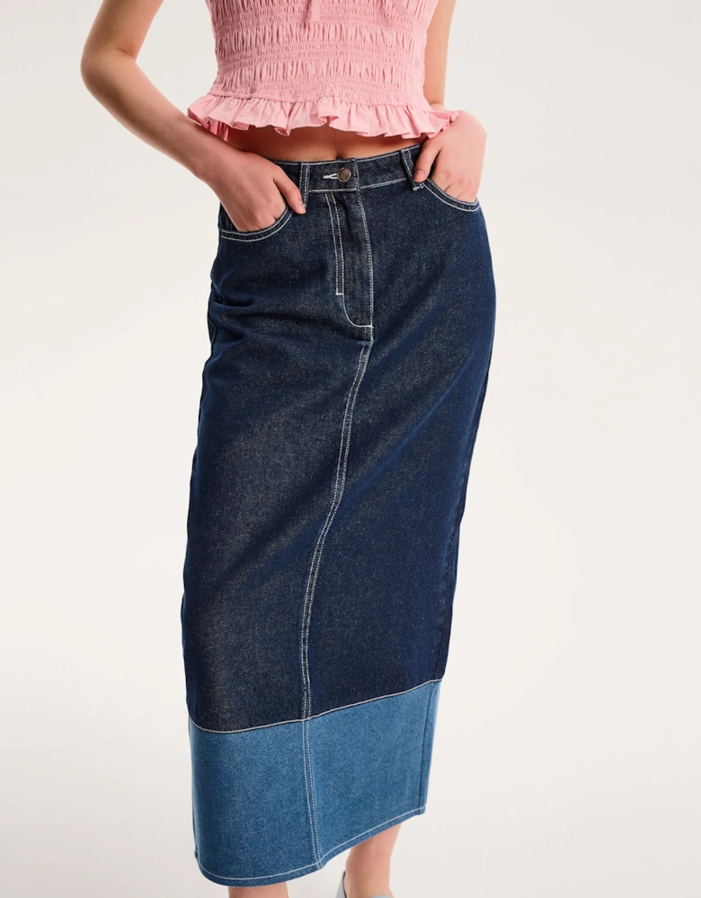 Chicago Skirt in Dark Wash