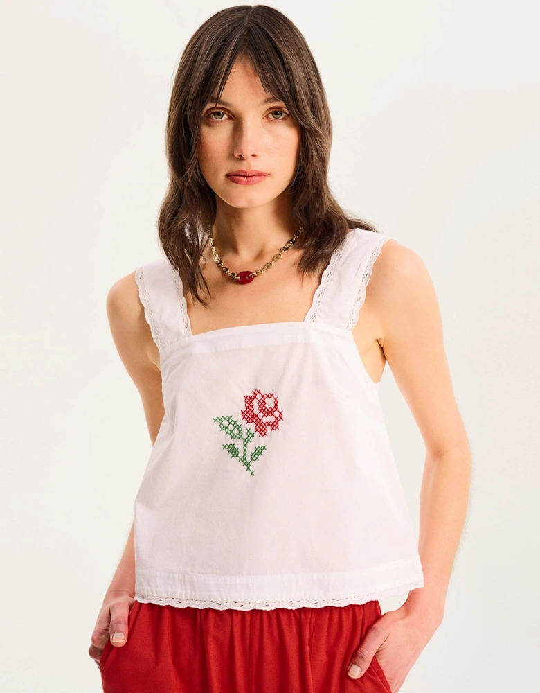 Elinda Top in White
