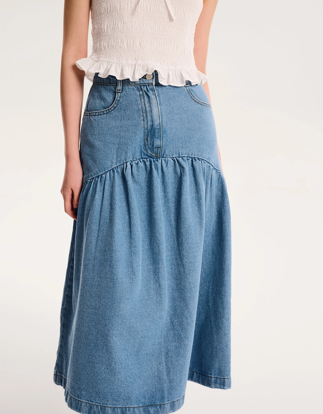 Ellie-May Skirt in Light Wash
