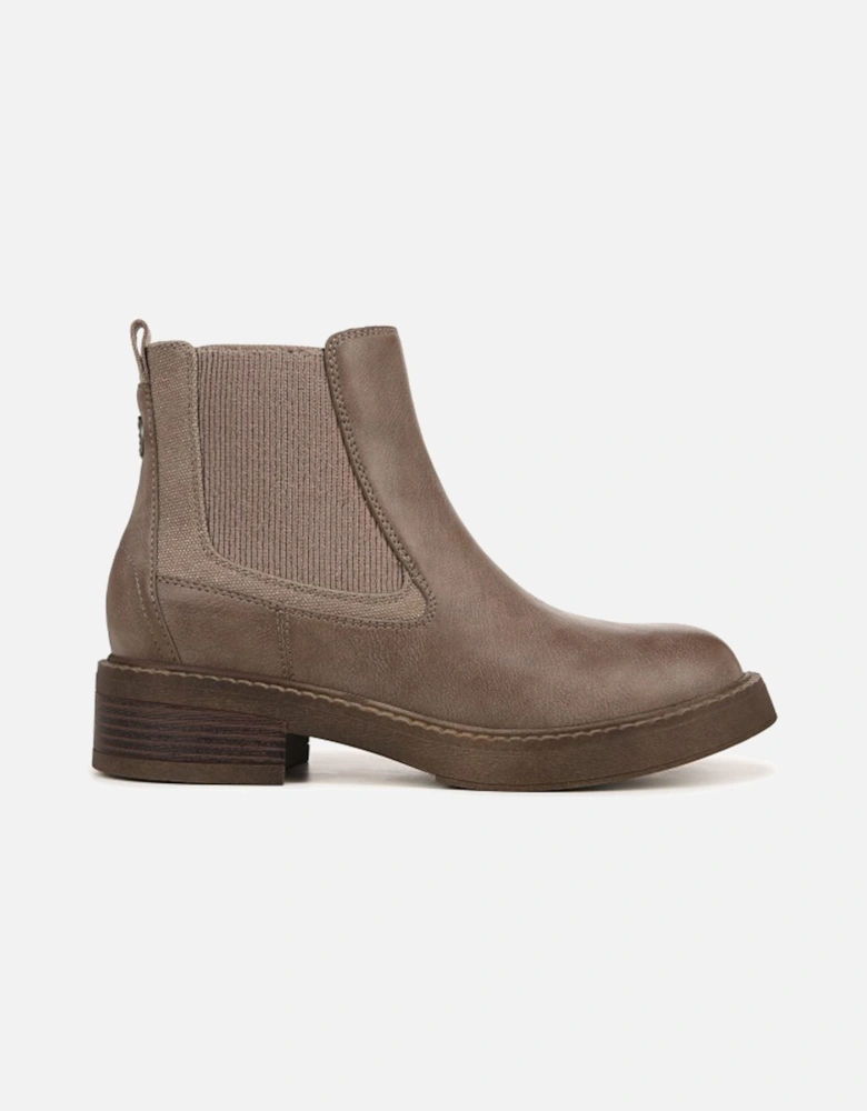 Vera Chelsea Boots