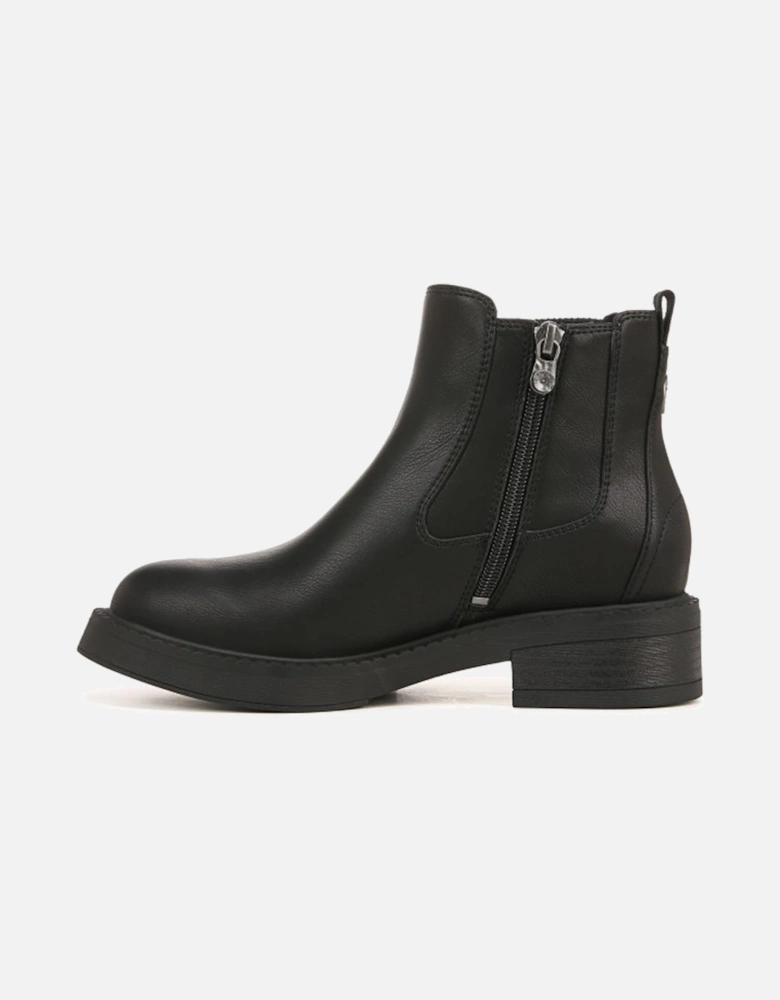 Vera Chelsea Boots