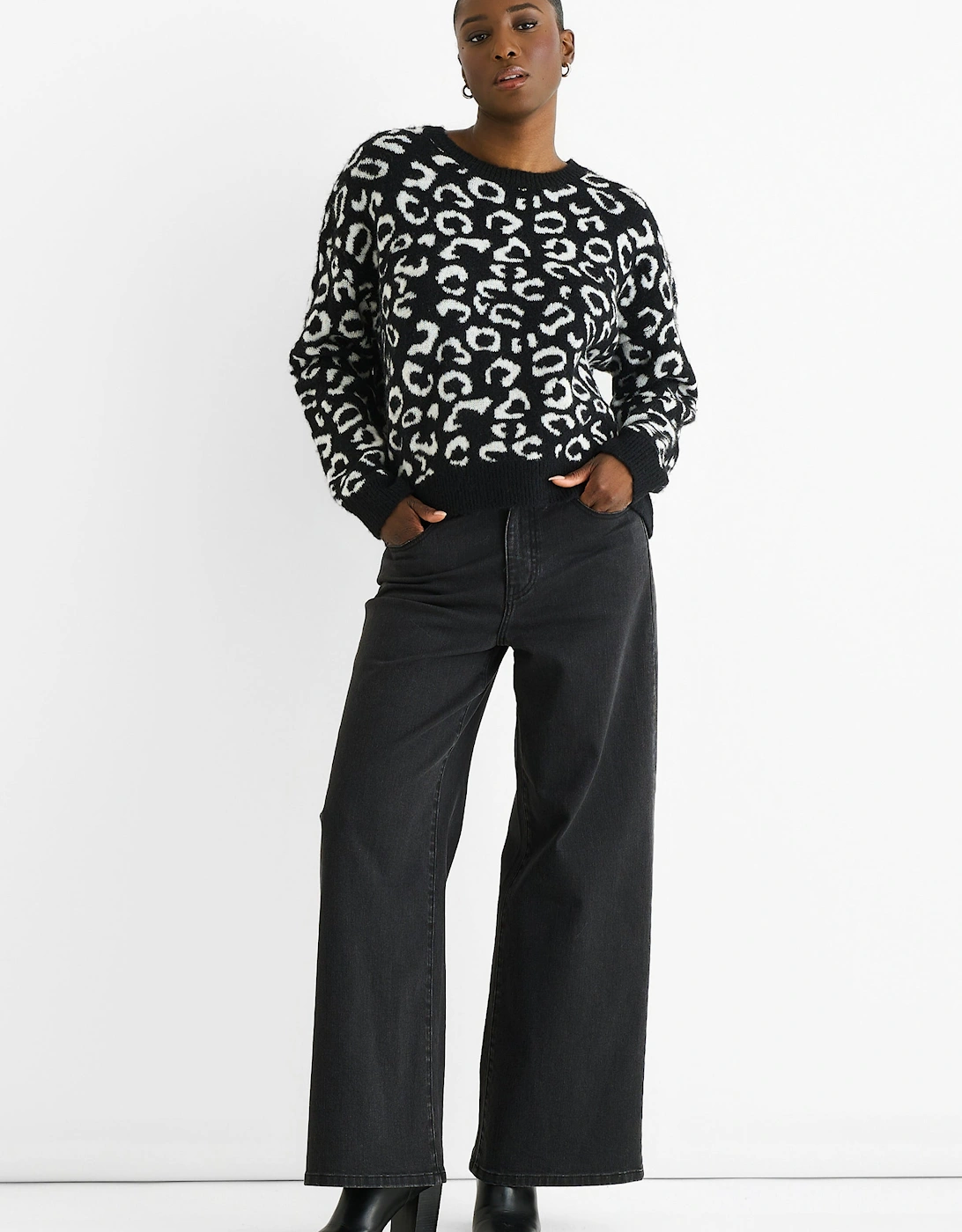 Gini London Women's Black Animal Pattern Loose Fit Knit Jumper - : 8/10 Size 8