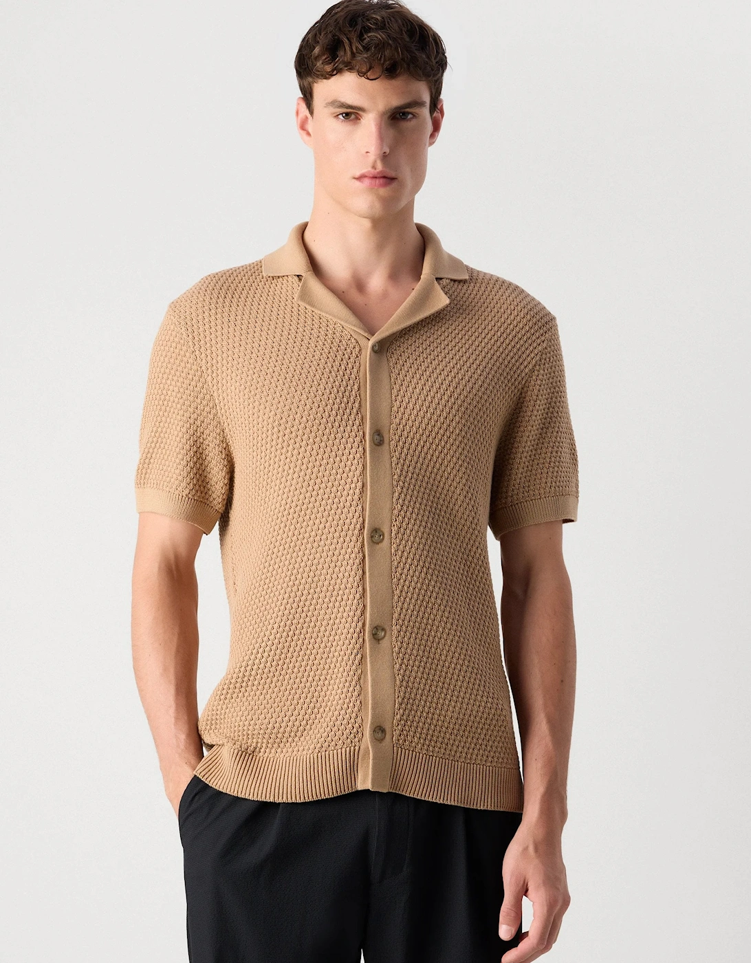 C Iconico Beige