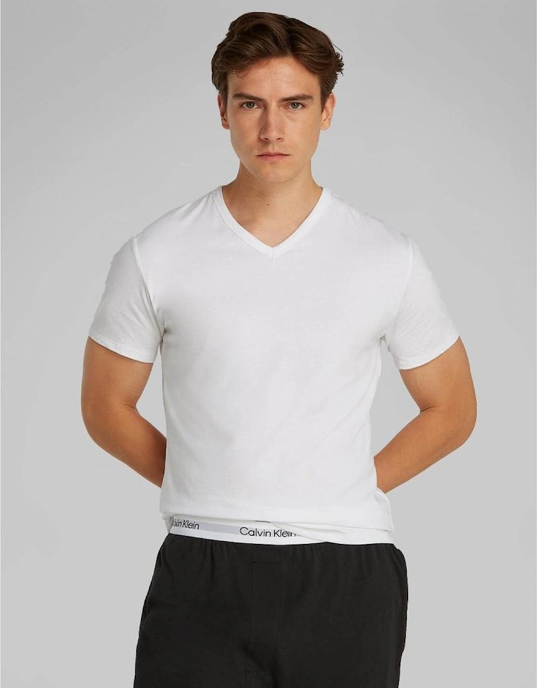 Men's Calvin Klein 3-Pack V-Neck T-Shirts, White - Size: 42