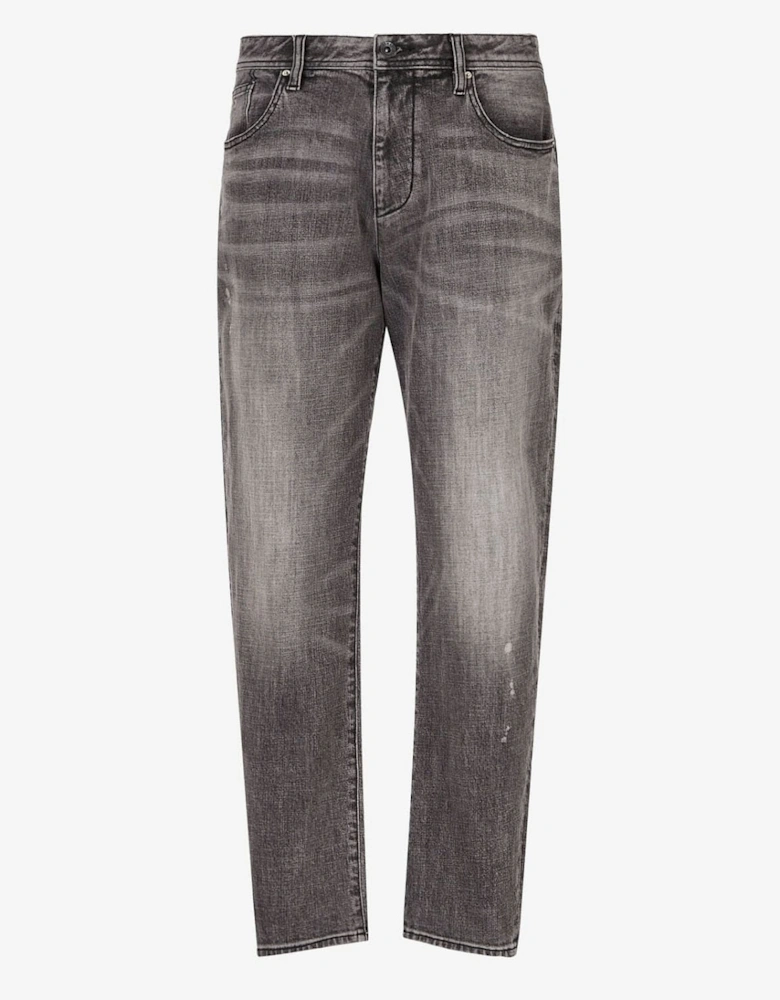 J90 Carrot-Fit Jeans