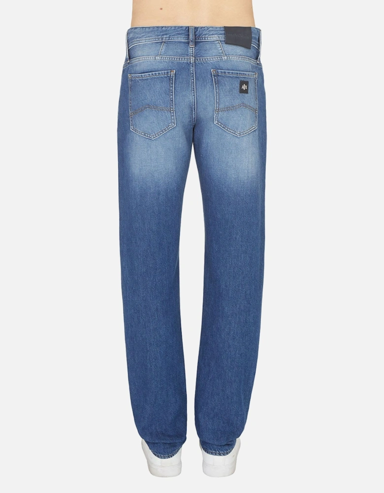 J16 Straight-Fit Jeans