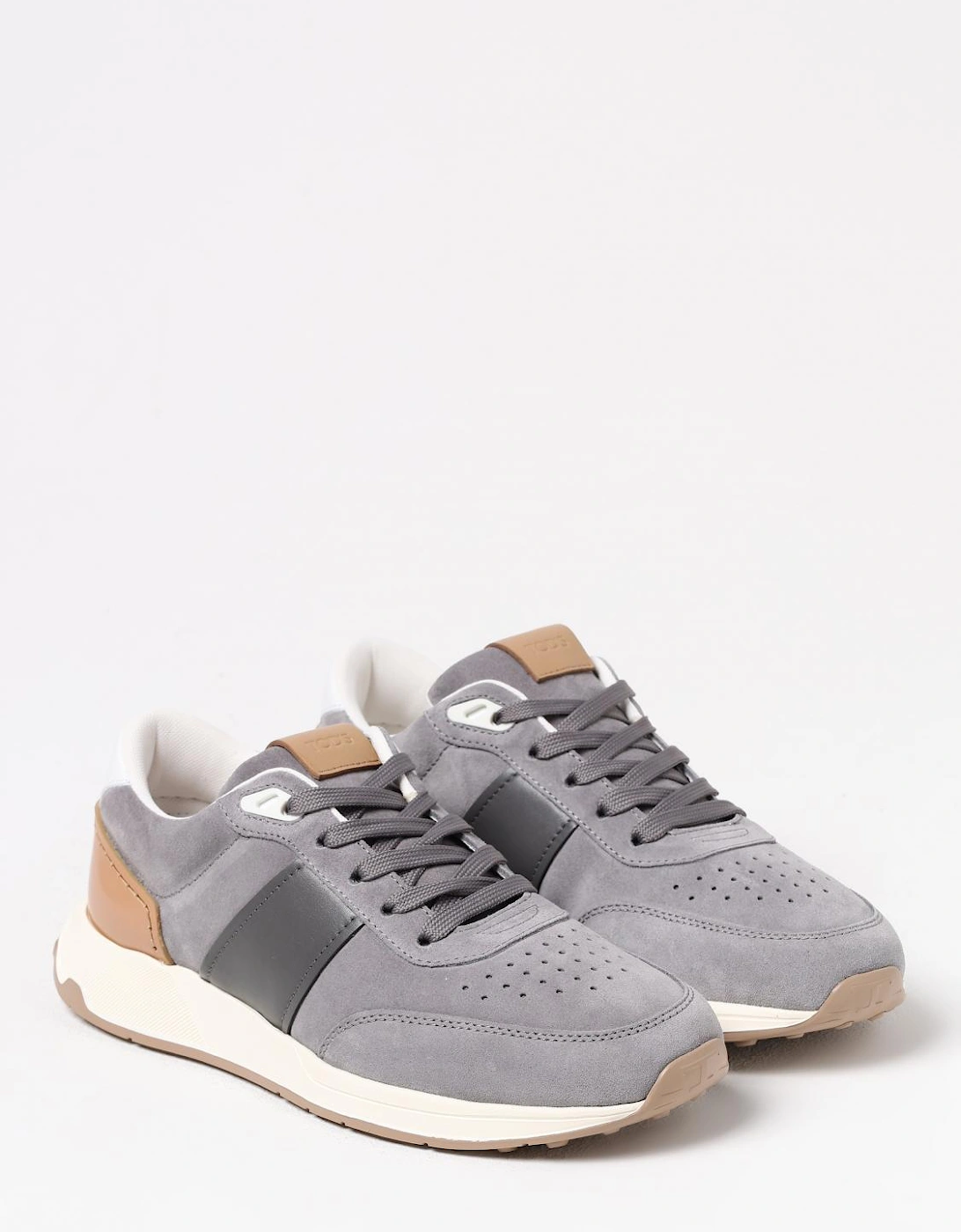 Suede LowTop Sneaker Casual Style