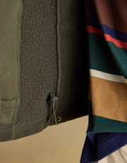 Thumbnail 5 of 6