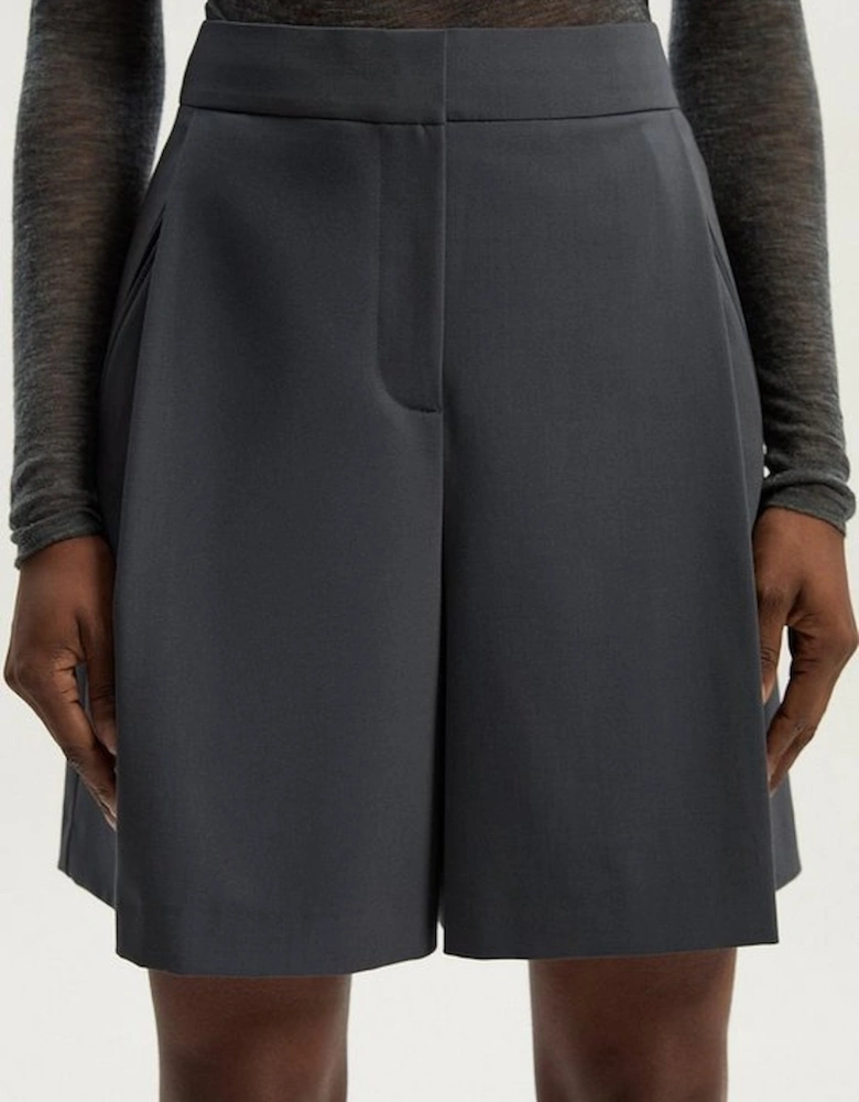 Tailored Twill Essential City Short