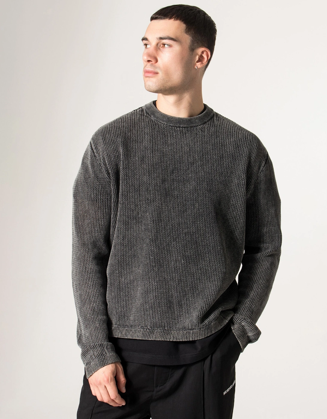 Pigment Dyed Loose Gauge Long Sleeve T-Shirt, 4 of 3
