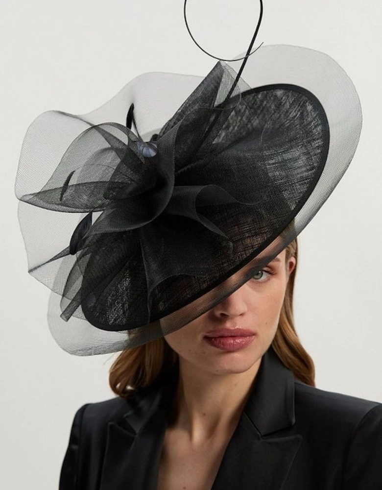 Veiled Feather Detail Fascinator