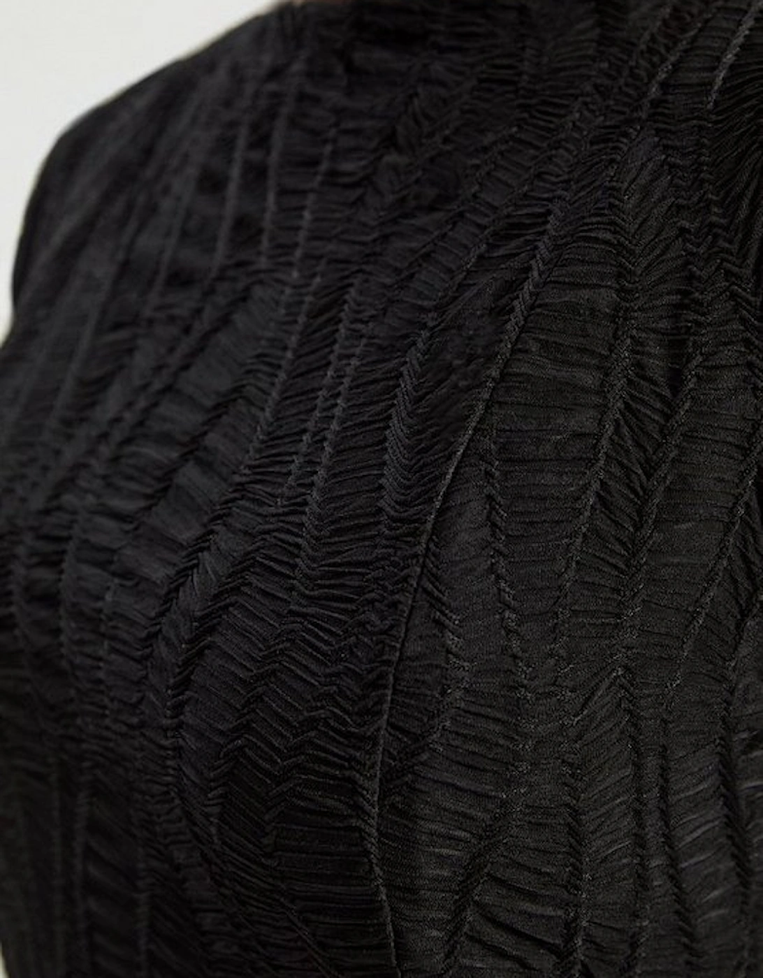 Plus Size Textured Hanky Hem Short Sleeve Trim Detail Jersey Maxi Dress