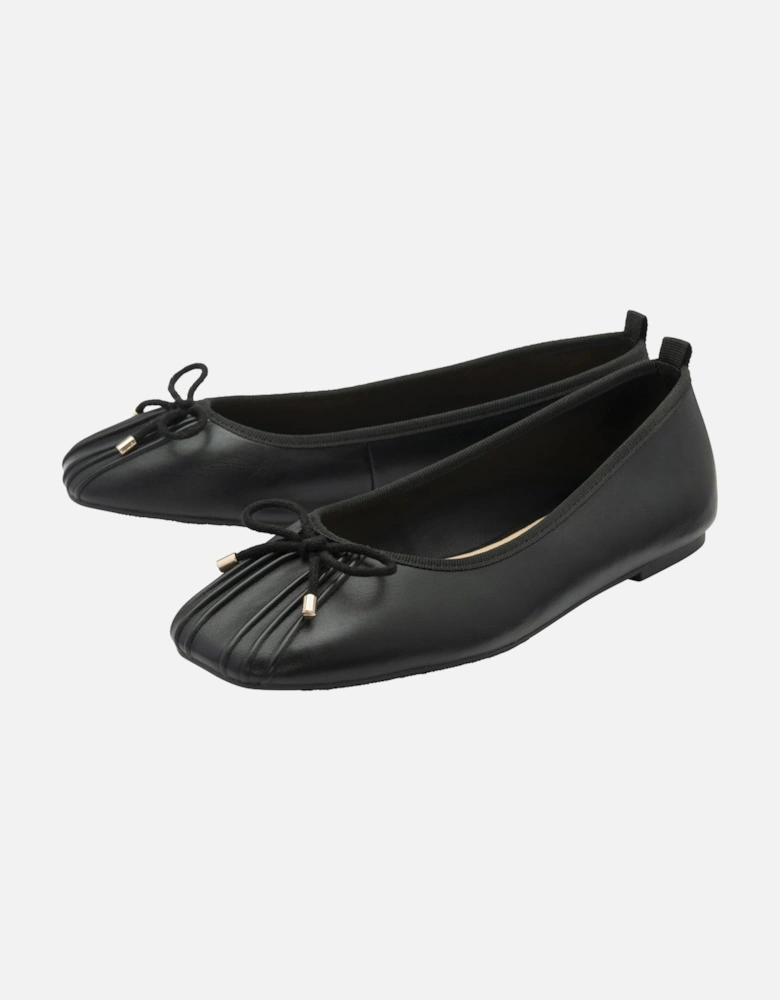 Callay Womens Pumps