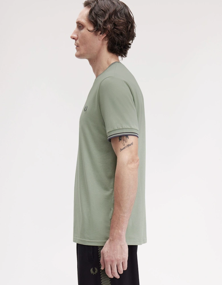 M1588V Twin Tipped T-Shirt - Bay Leaf/Dark Air Force/Tennis Blue