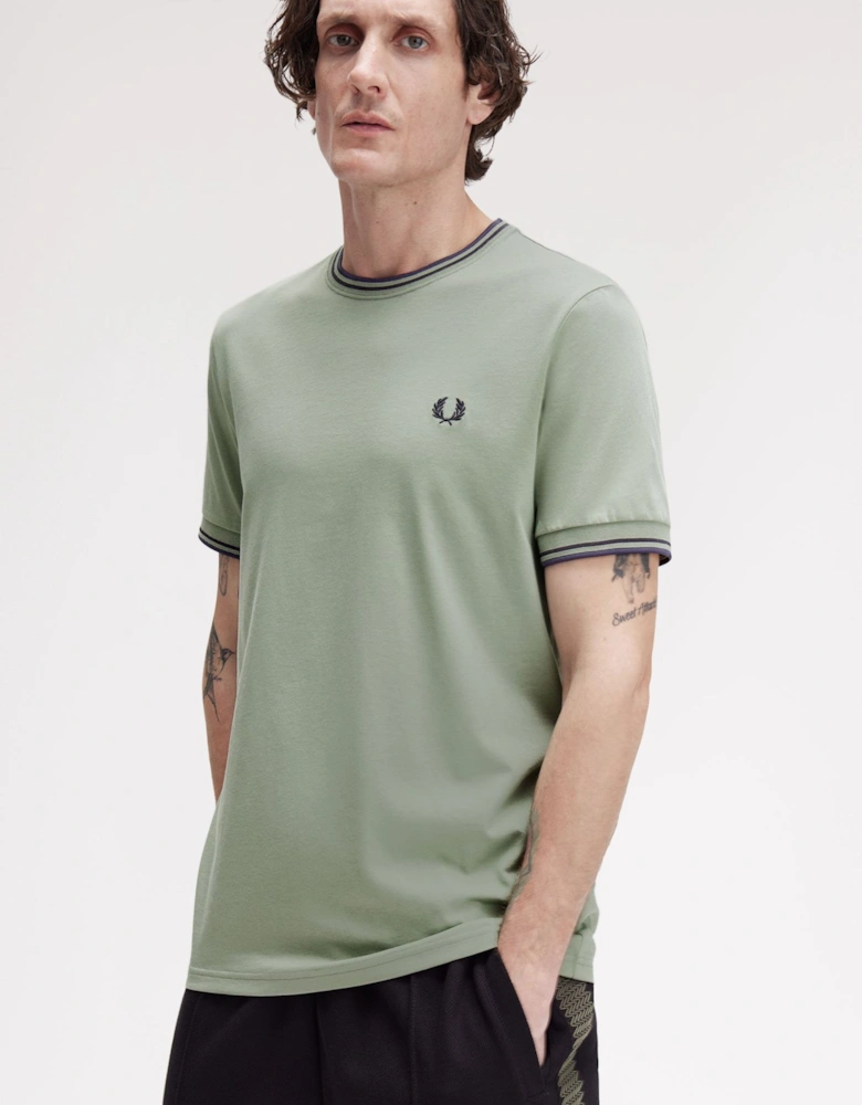 M1588V Twin Tipped T-Shirt - Bay Leaf/Dark Air Force/Tennis Blue