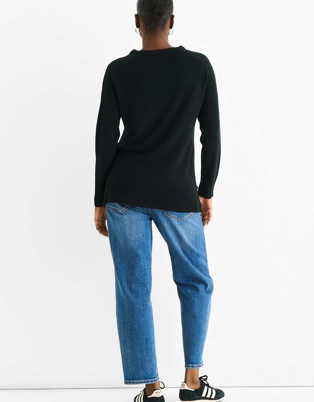 Black Crew Neck Fine Knit Oversized Jumper