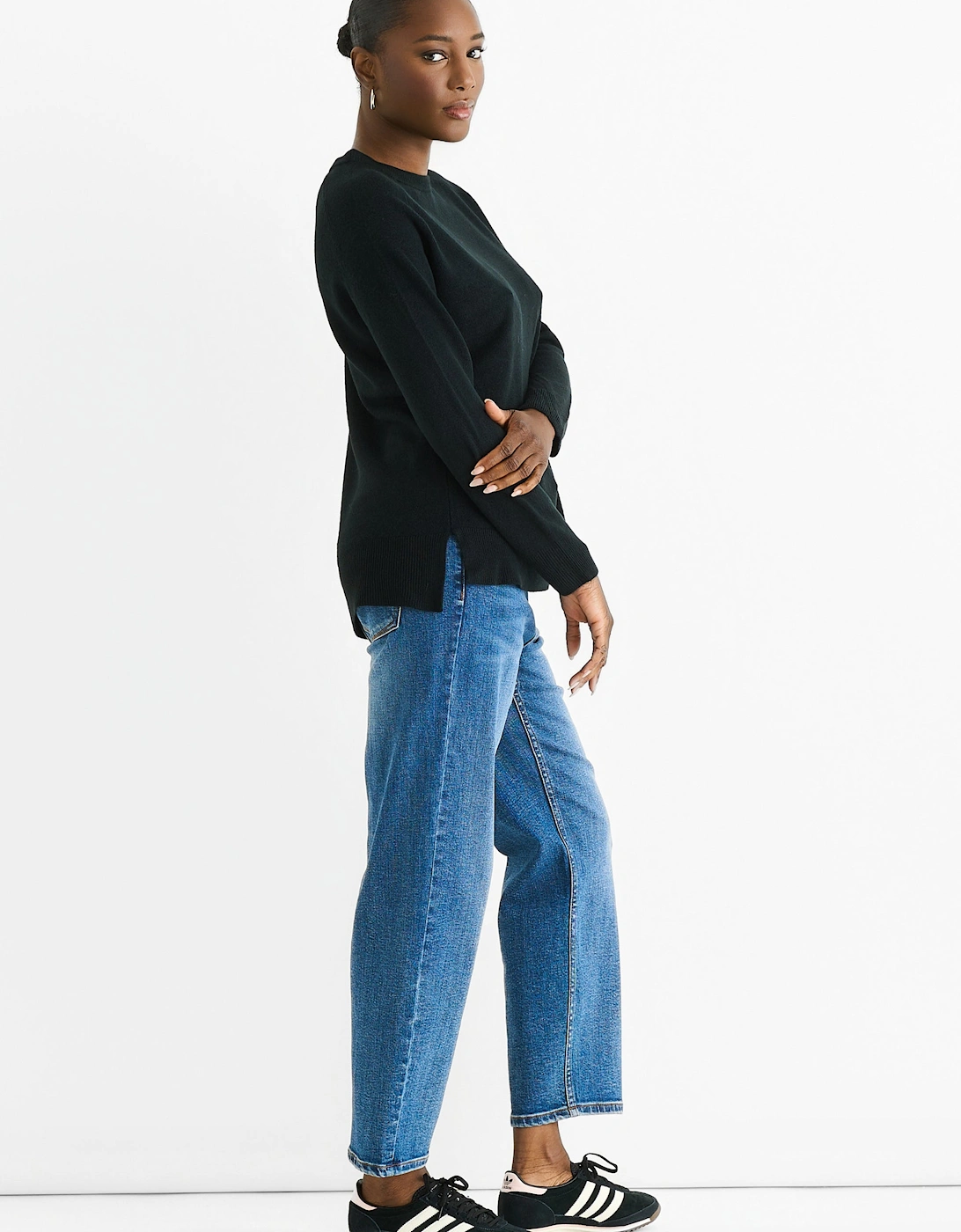 Black Crew Neck Fine Knit Oversized Jumper