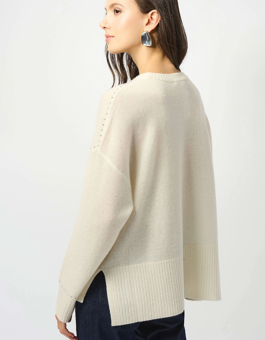 Cashmere crew neck top with stud detailing