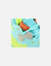 Thumbnail 5 of 6