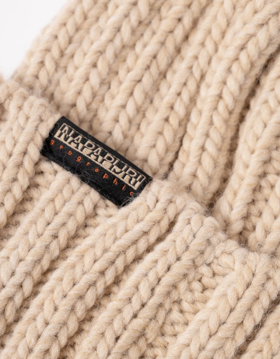 Semiury 5 Bobble Hat
