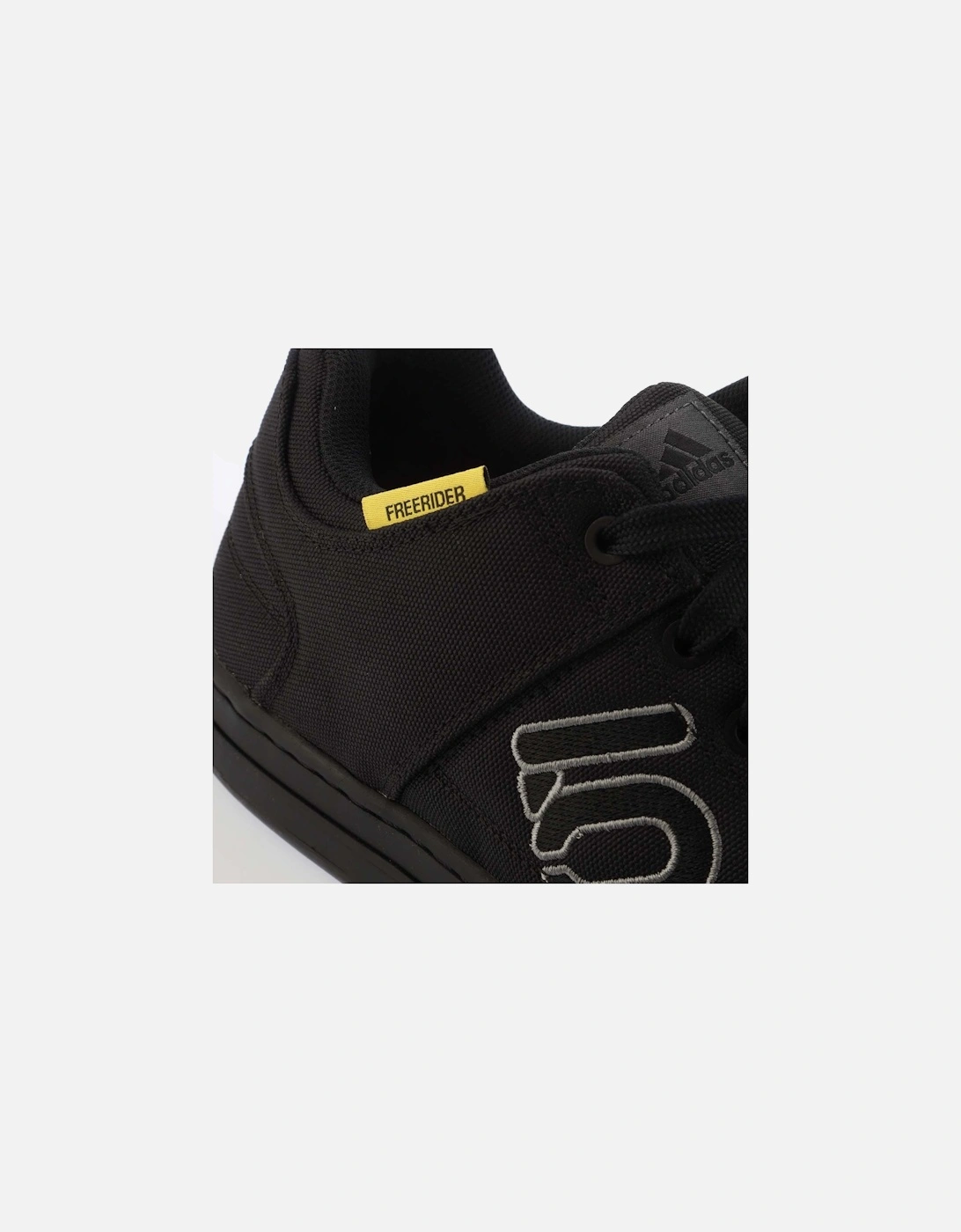 Free Canvas Trainers