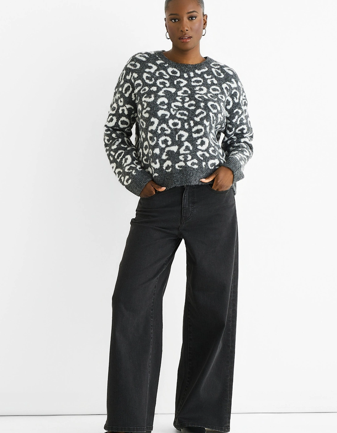 Grey Animal Pattern loose Fit Knit Jumper, 5 of 4