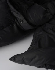 Thumbnail 6 of 7